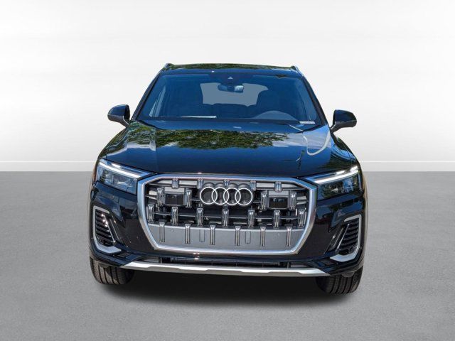 2025 Audi Q7 Premium