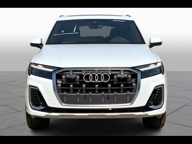 2025 Audi Q7 Premium