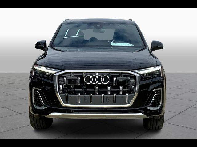 2025 Audi Q7 Premium