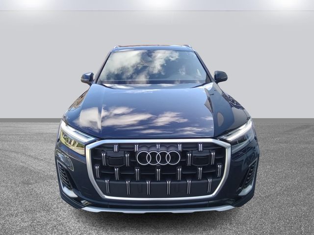 2025 Audi Q7 Premium