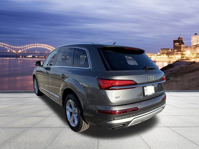 2025 Audi Q7 Premium