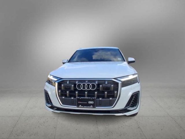 2025 Audi Q7 Premium