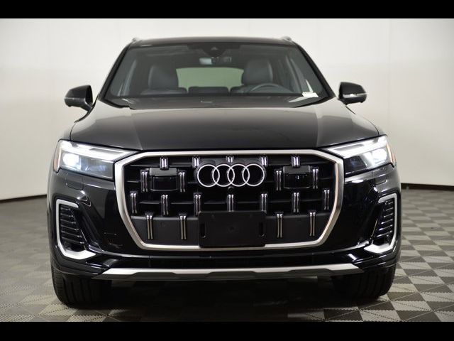 2025 Audi Q7 Premium
