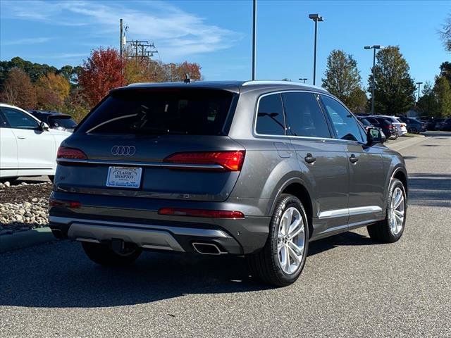 2025 Audi Q7 Premium