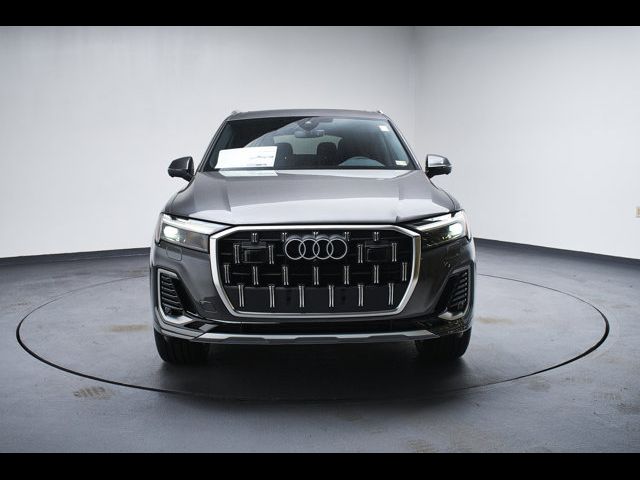 2025 Audi Q7 Premium