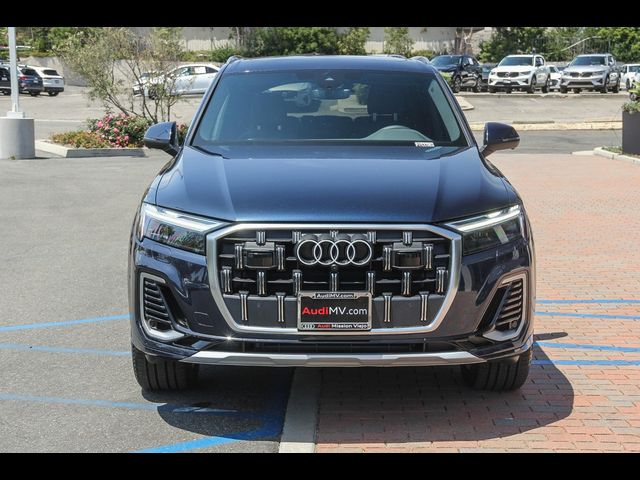 2025 Audi Q7 Premium