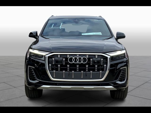 2025 Audi Q7 Premium