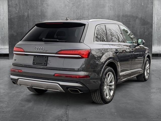 2025 Audi Q7 Premium