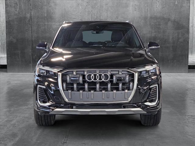 2025 Audi Q7 Premium