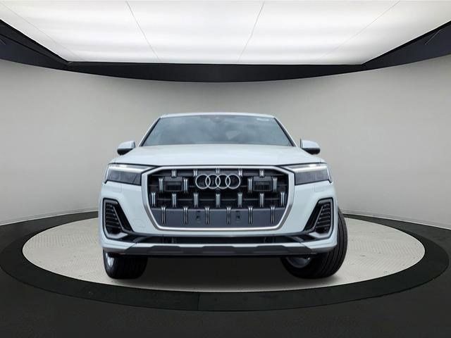 2025 Audi Q7 Premium