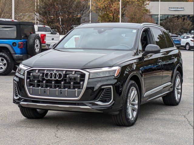 2025 Audi Q7 Premium