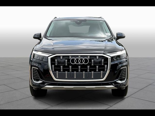 2025 Audi Q7 Premium