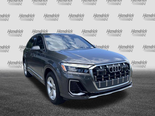 2025 Audi Q7 Premium