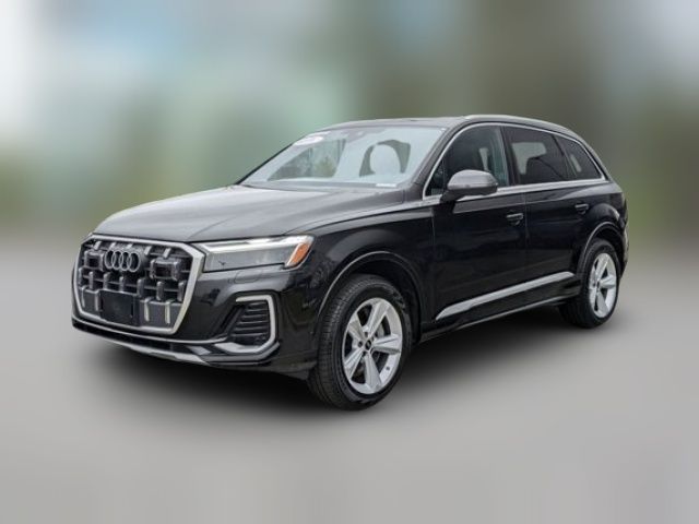 2025 Audi Q7 Premium