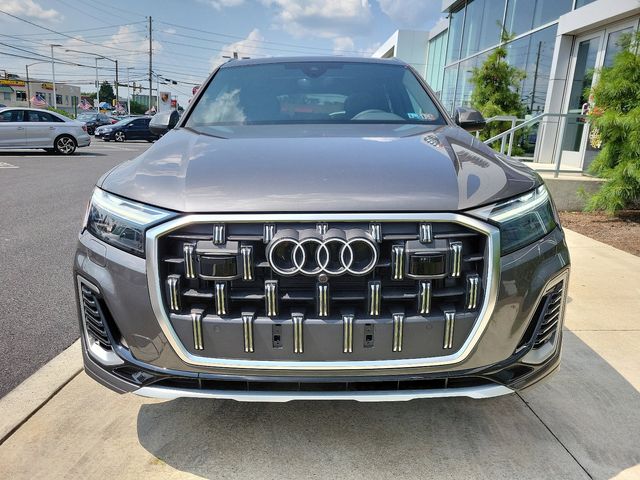 2025 Audi Q7 Premium