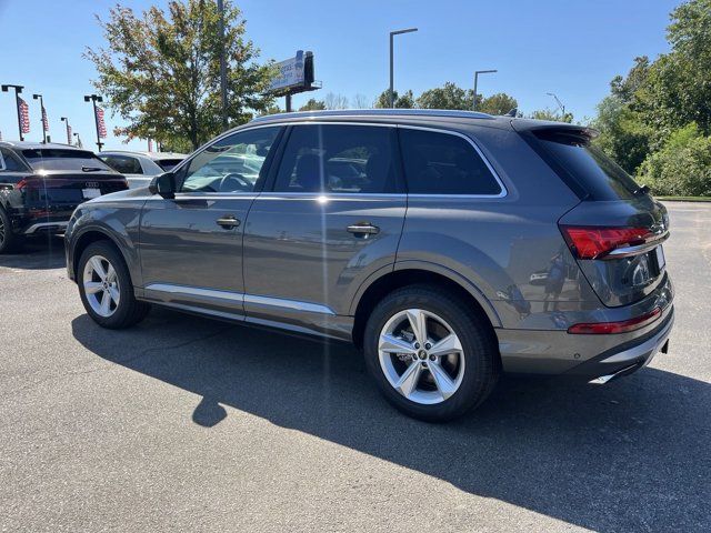 2025 Audi Q7 Premium