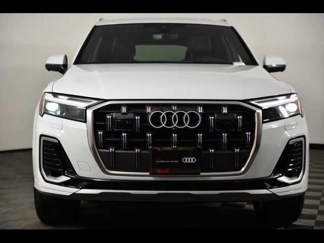 2025 Audi Q7 Premium