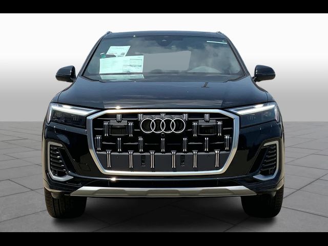 2025 Audi Q7 Premium