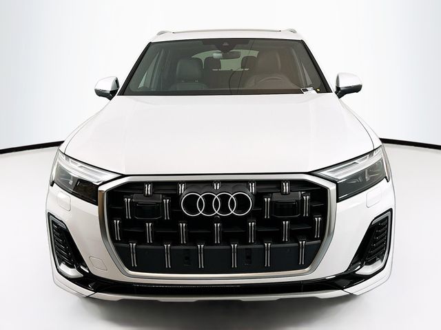 2025 Audi Q7 Premium