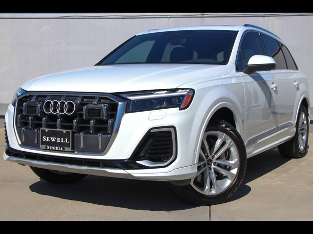 2025 Audi Q7 Premium