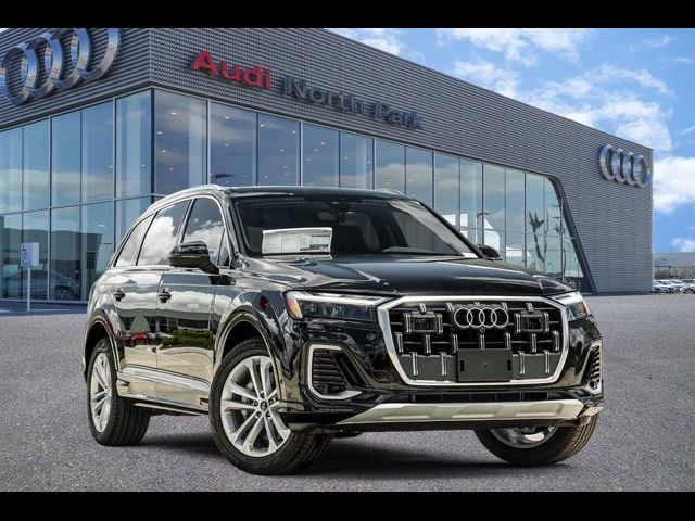 2025 Audi Q7 Premium