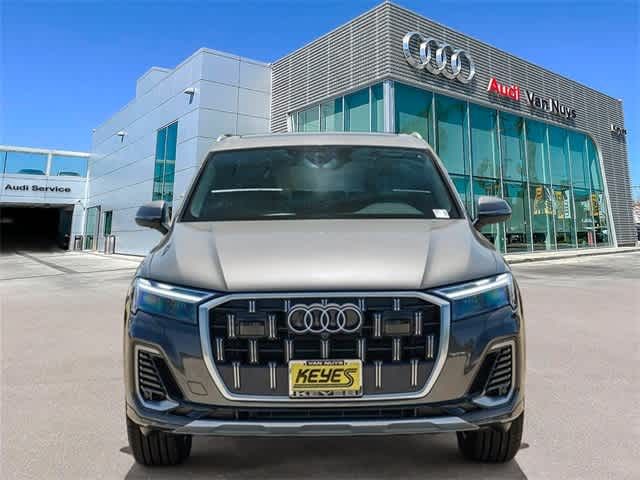 2025 Audi Q7 Premium