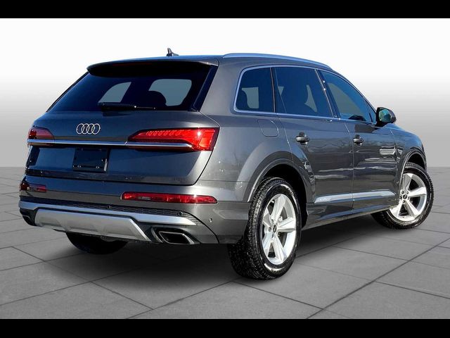 2025 Audi Q7 Premium