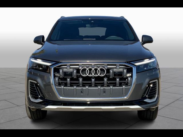 2025 Audi Q7 Premium