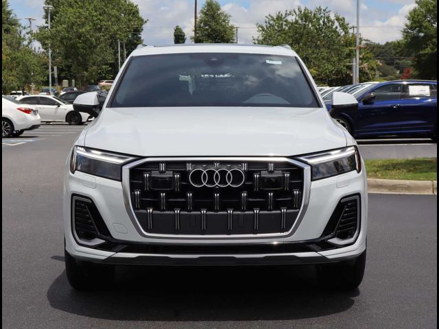 2025 Audi Q7 Premium