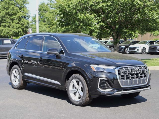 2025 Audi Q7 Premium