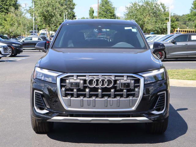 2025 Audi Q7 Premium