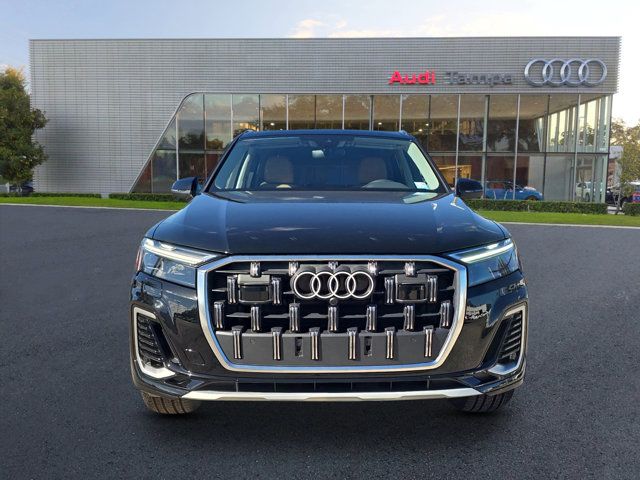 2025 Audi Q7 Premium