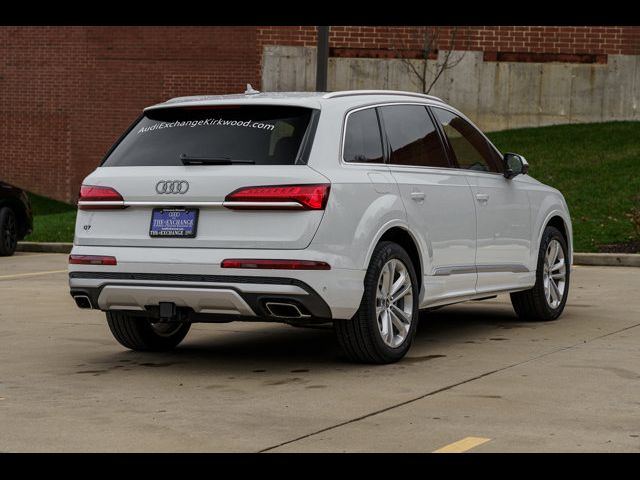 2025 Audi Q7 Premium