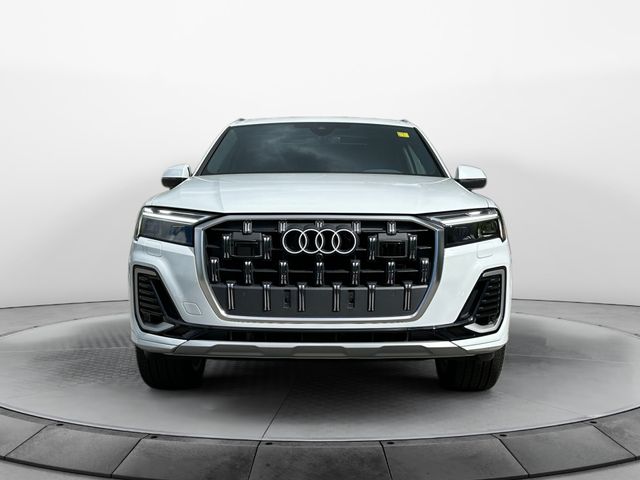 2025 Audi Q7 Premium