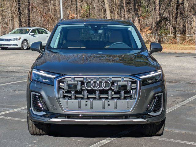 2025 Audi Q7 Premium