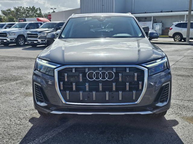 2025 Audi Q7 Premium