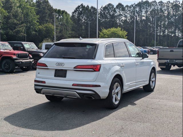 2025 Audi Q7 Premium