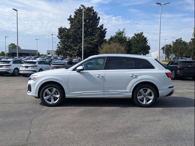 2025 Audi Q7 Premium