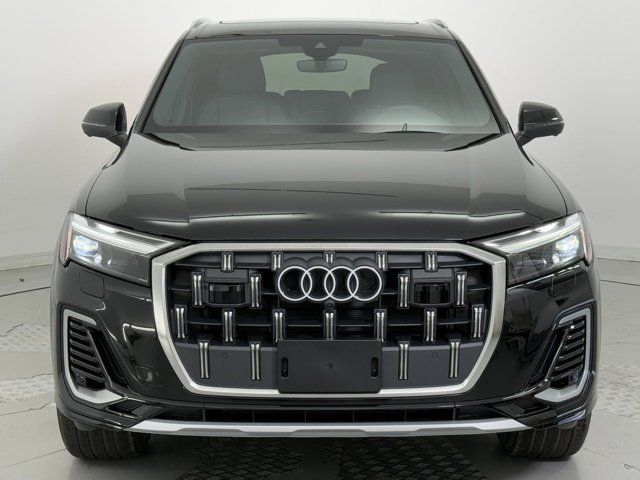 2025 Audi Q7 Premium