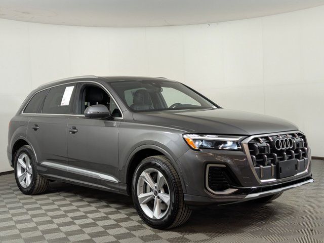 2025 Audi Q7 Premium