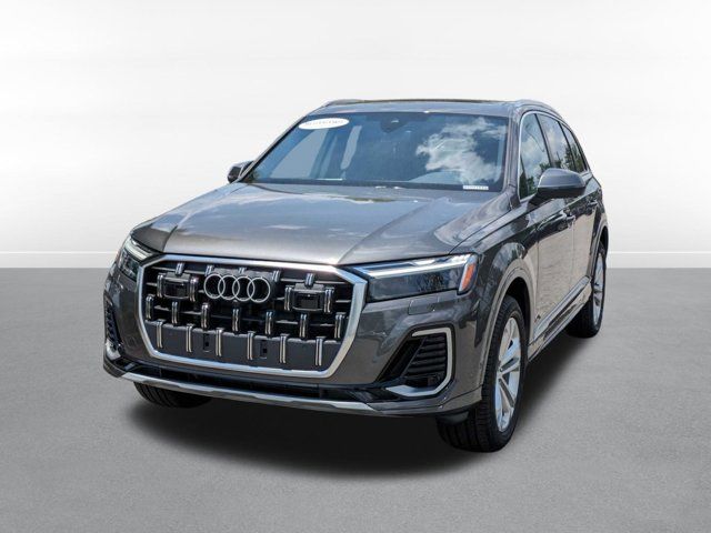 2025 Audi Q7 Premium