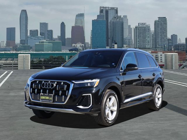 2025 Audi Q7 Premium