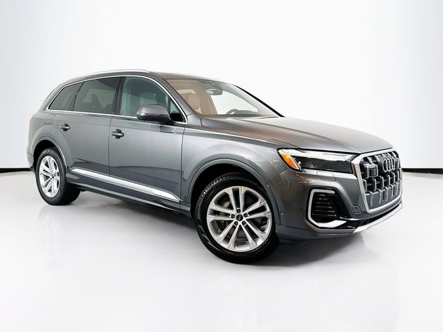 2025 Audi Q7 Premium