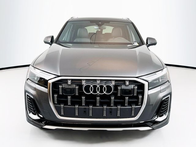 2025 Audi Q7 Premium