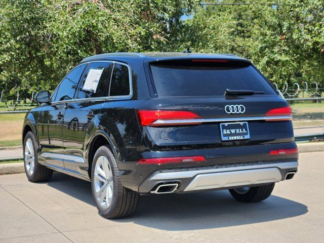 2025 Audi Q7 Premium