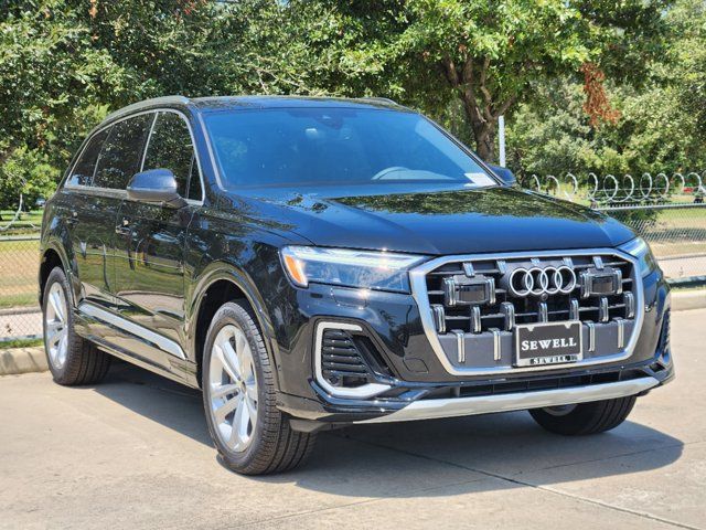 2025 Audi Q7 Premium