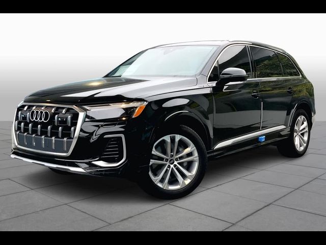 2025 Audi Q7 Premium