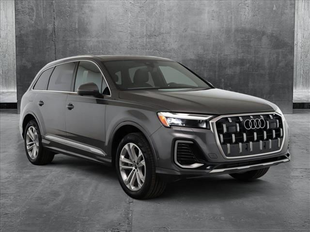 2025 Audi Q7 Premium