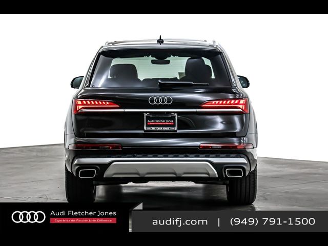 2025 Audi Q7 Premium