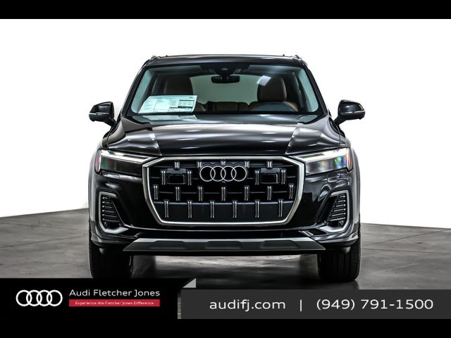 2025 Audi Q7 Premium